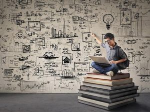 Read more about the article 10 Different Ways to Start Content Creation