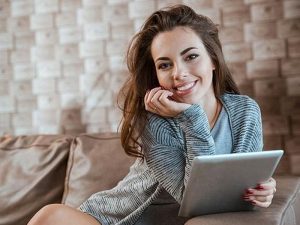 Read more about the article Convert Website Traffic Into Customers